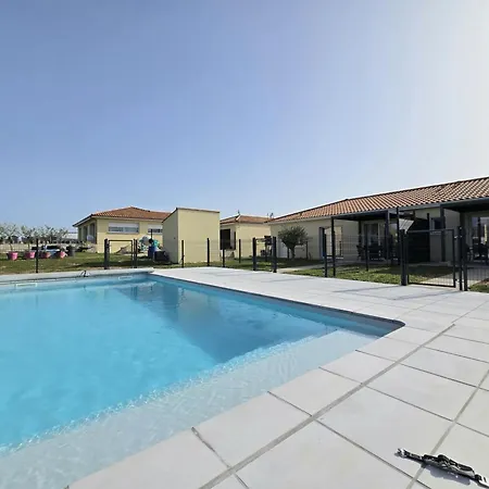 Maison Avec Piscine Et Clim - 4 Pers. - Fr-1-616-553 Casa vacanze Saint-Laurent-des-Hommes
